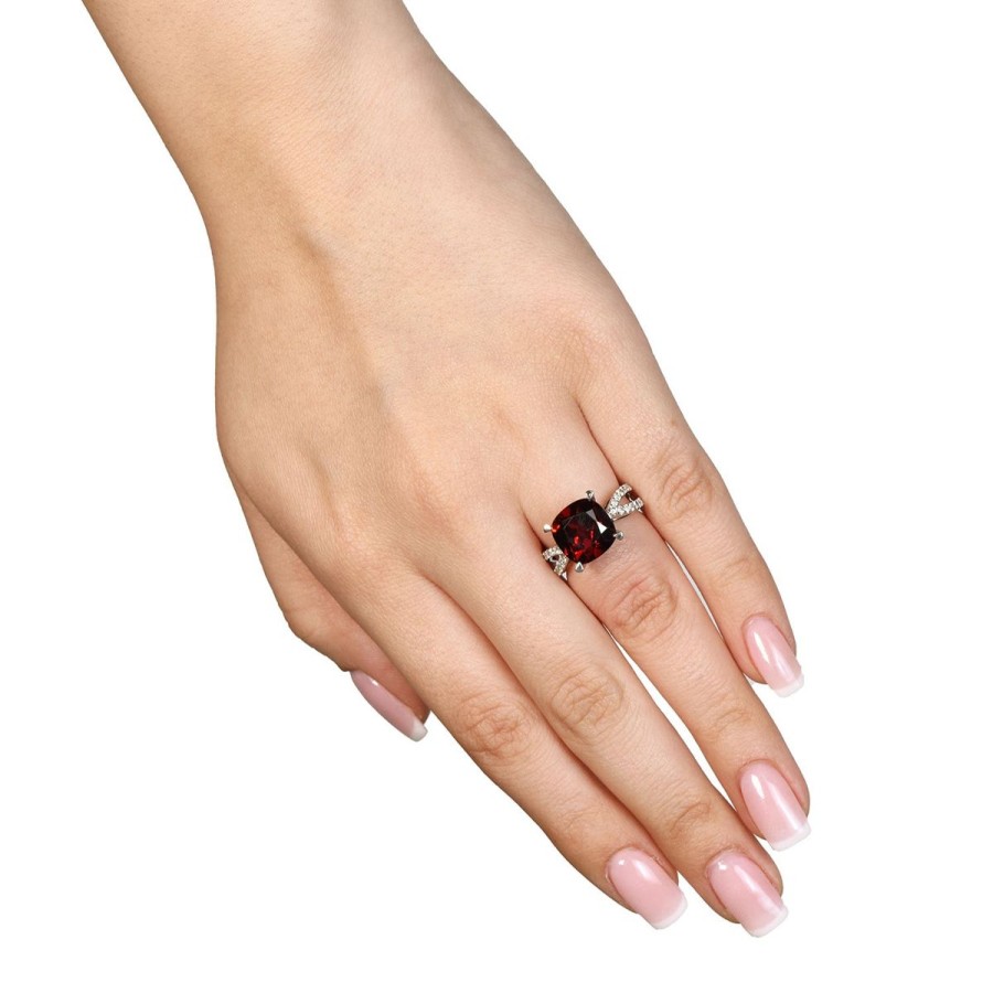 Gem Shopping Ant Hill Garnet And Diamond Ring In 18K White Gold | Garnet